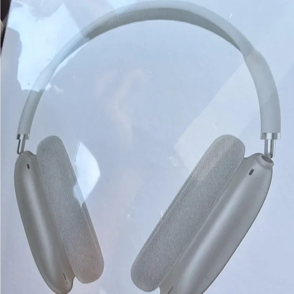 AirPod ProMax - Picture 4 of 4